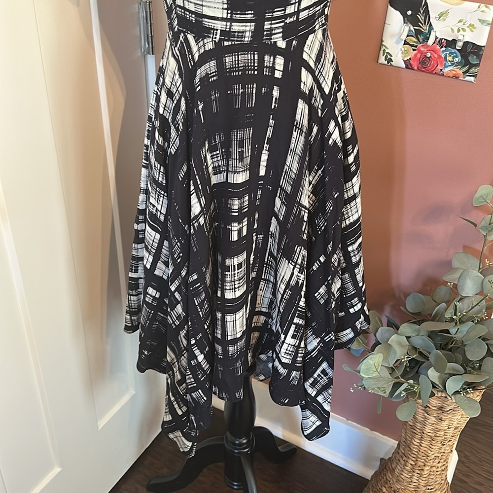 Anthropologie Corey Lynn Calter paint strokes pattern 2 black white lined dress - Picture 6 of 15